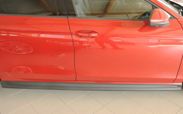 Talón lateral derecho Rieger para Skoda Superb IV (NZ/3Y)