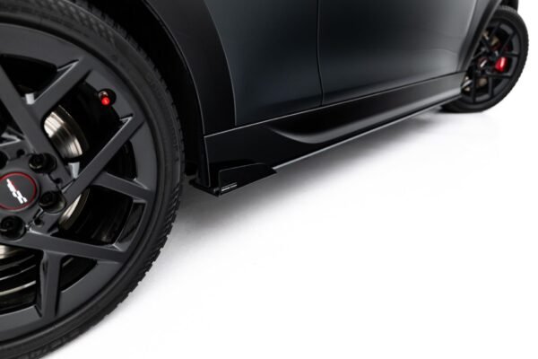 Faldones laterales Mini Cooper John Cooper Works F66 — imagen 2